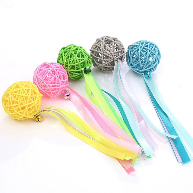 Cat Supply Cat Toy Rattan Ball Toy with Bell and Ribbon