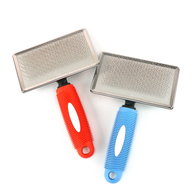 Pet Plastic Brush Dog Grooming Brush pro použití u psů